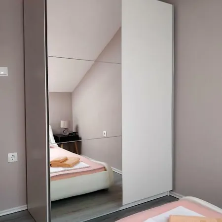Appartement Vuskovic